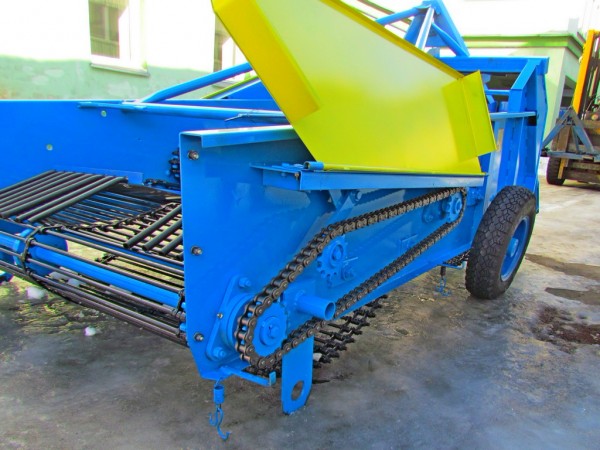 Копатель-погрузчик МУЛС-1,4