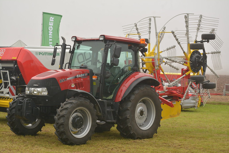 Case IH отмечает 100-летие трактора Farmall